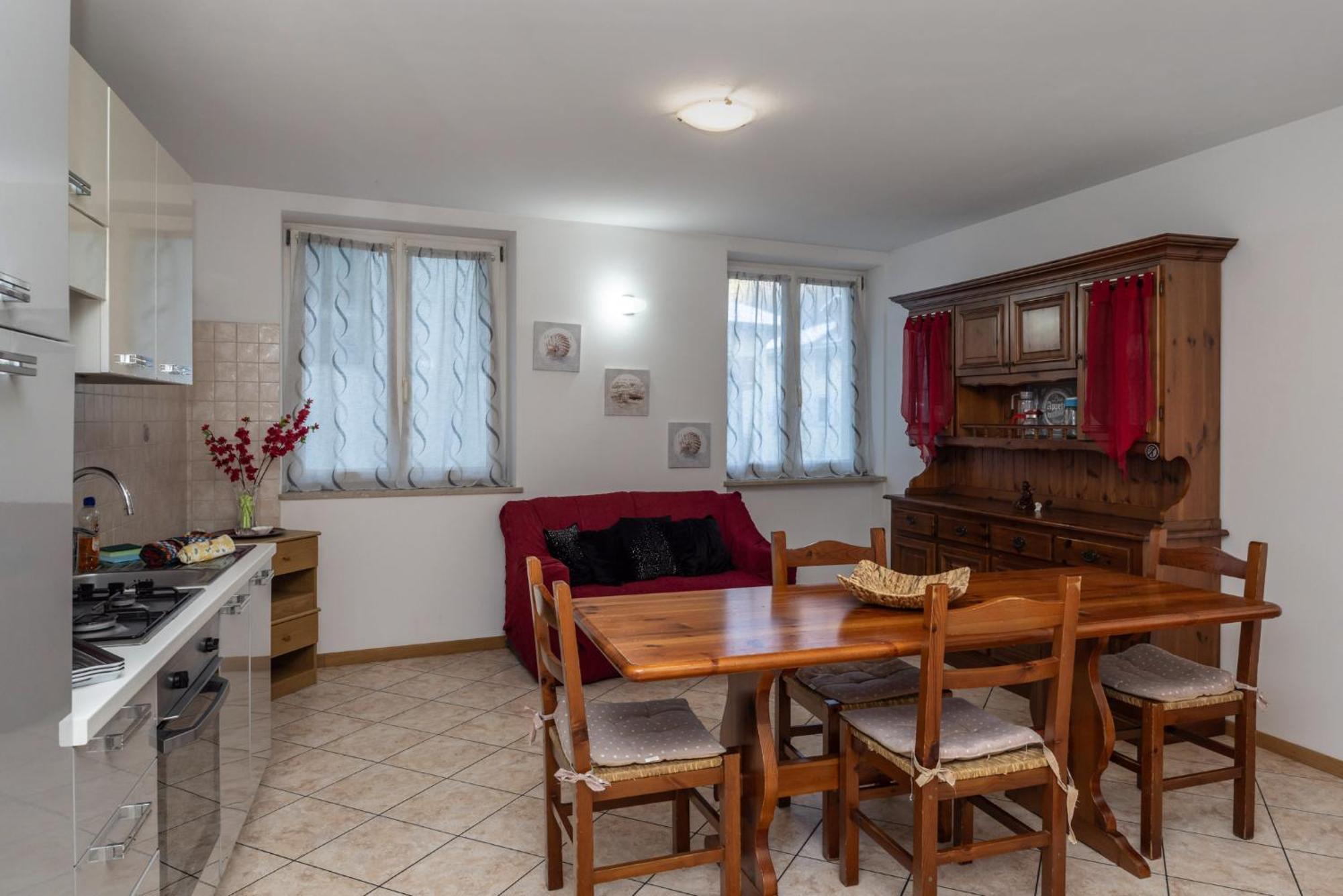 Apartament Casa Stablum Malè Zewnętrze zdjęcie
